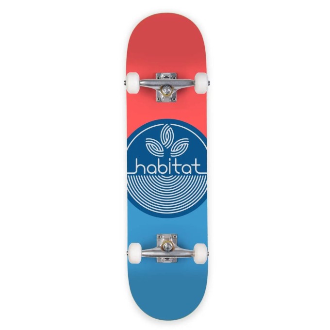 Habitat Leaf Dot Complete Skateboard (7.75"|Blue)