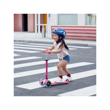 Micro Scooter New model - LED wheels Micro Mini Deluxe