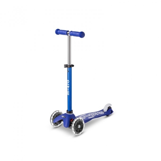 Micro Scooter New model - LED wheels Micro Mini Deluxe