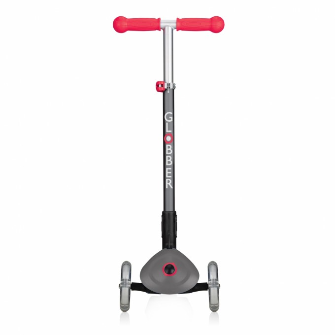 Globber Scooter Primo-Foldable 3-wheels scooter in stock!